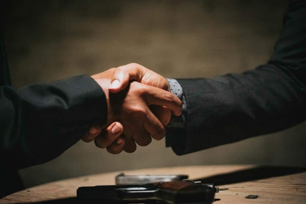 Sådan hjælper en boligadvokat dig trygt gennem bolighandlen